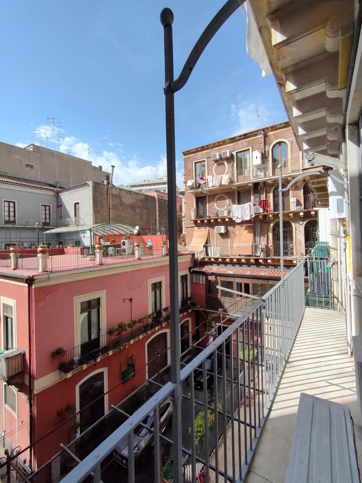 Hibiscus - Etnea Rooms Catania Exterior photo